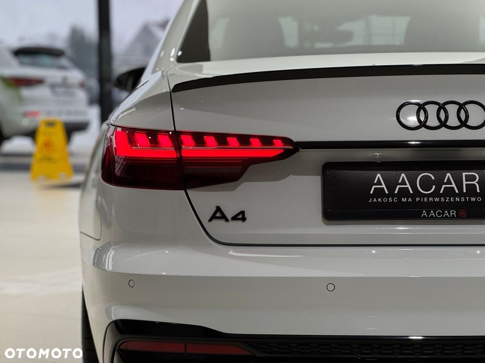 Audi A4 Limousine - 37