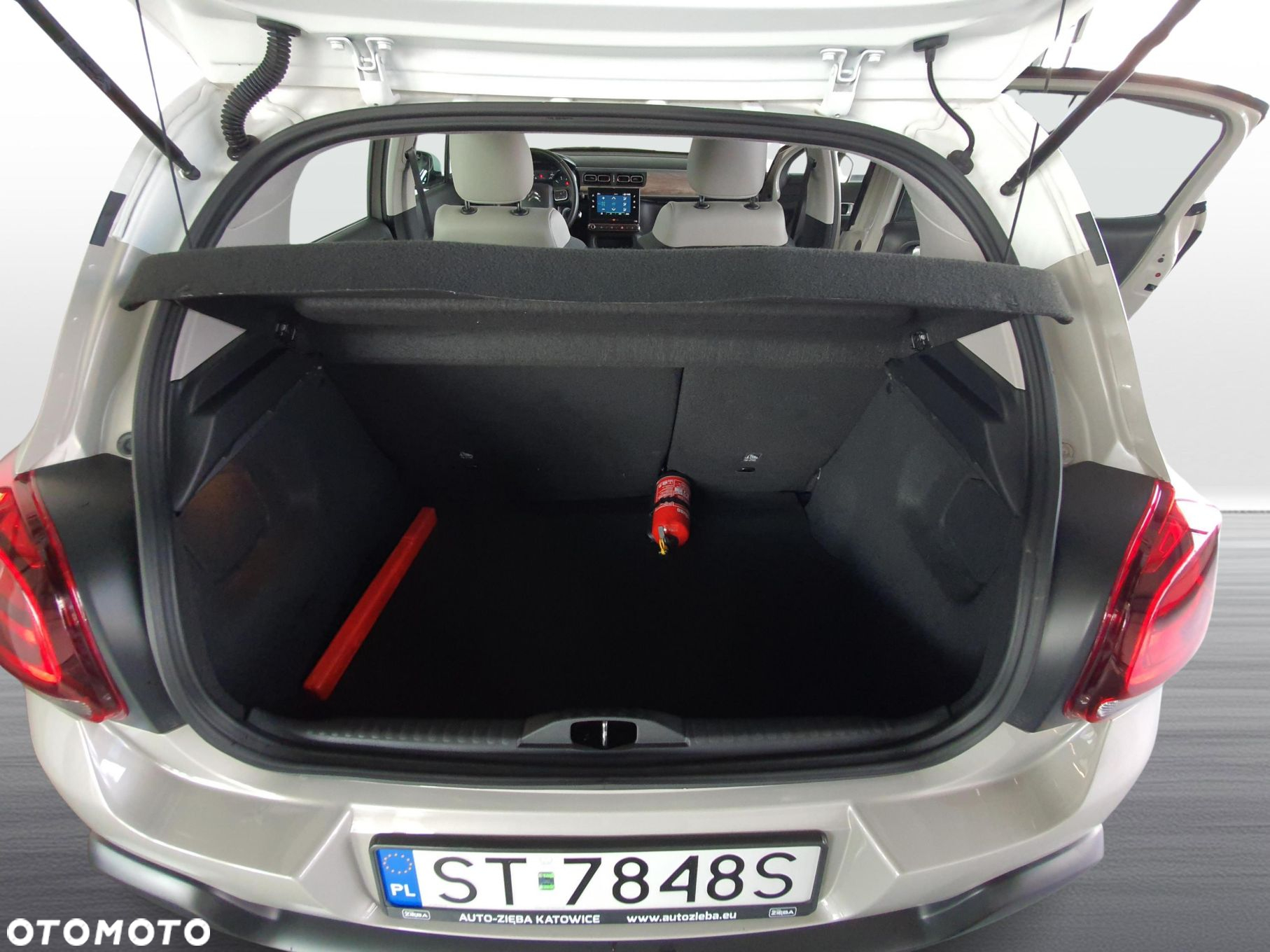 Citroën C3 1.2 PureTech Shine - 22