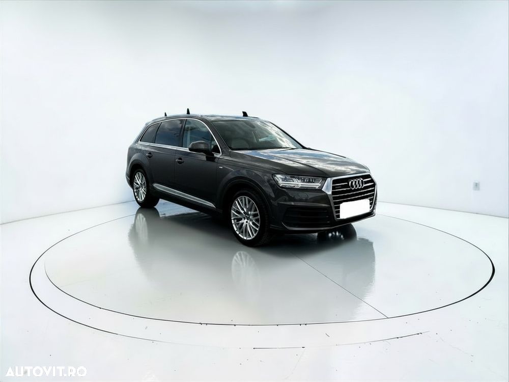Audi Q7 - 6