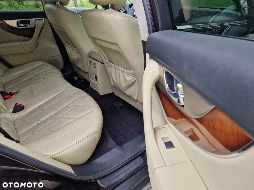 Infiniti FX FX35 AWD - 10