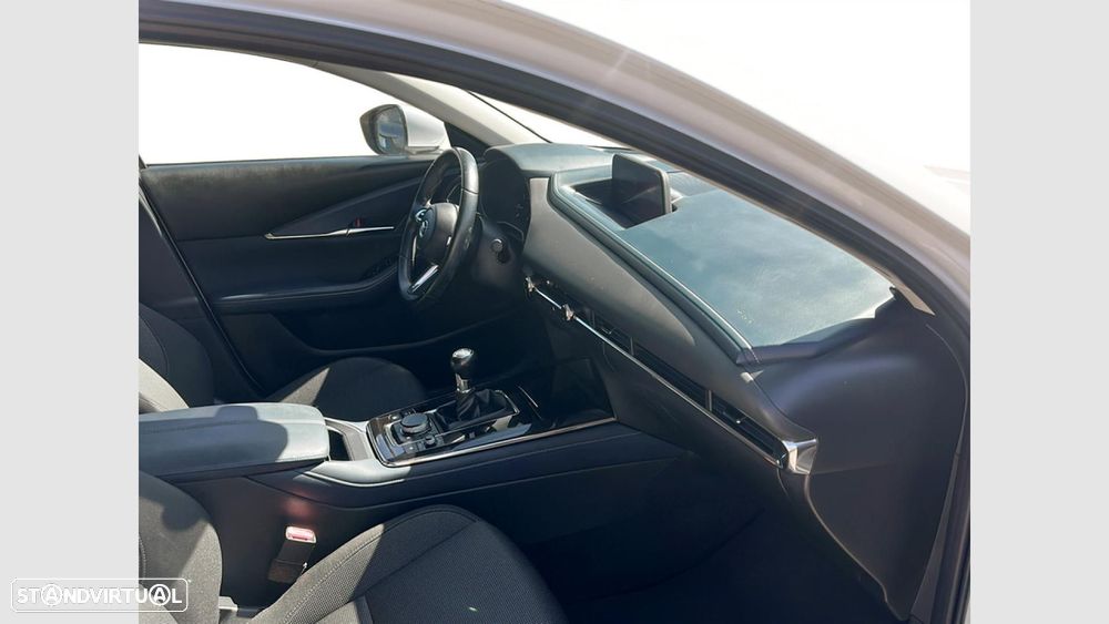 Mazda CX-30 1.8 Sky-D Evolve - 21