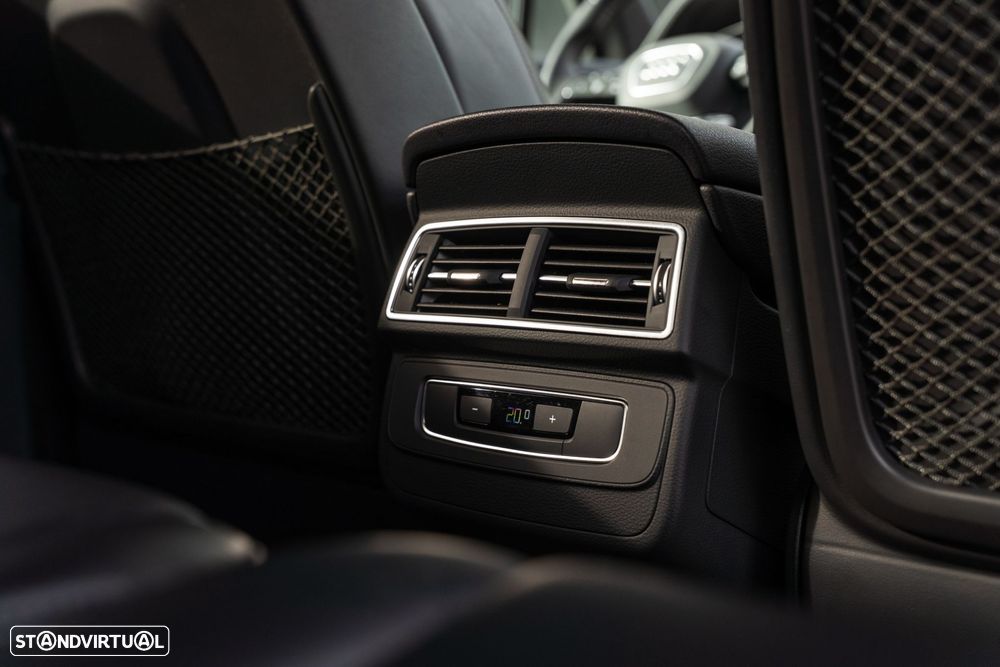 Audi Q7 3.0 TDI e-tron quattro S-line Tiptronic - 16