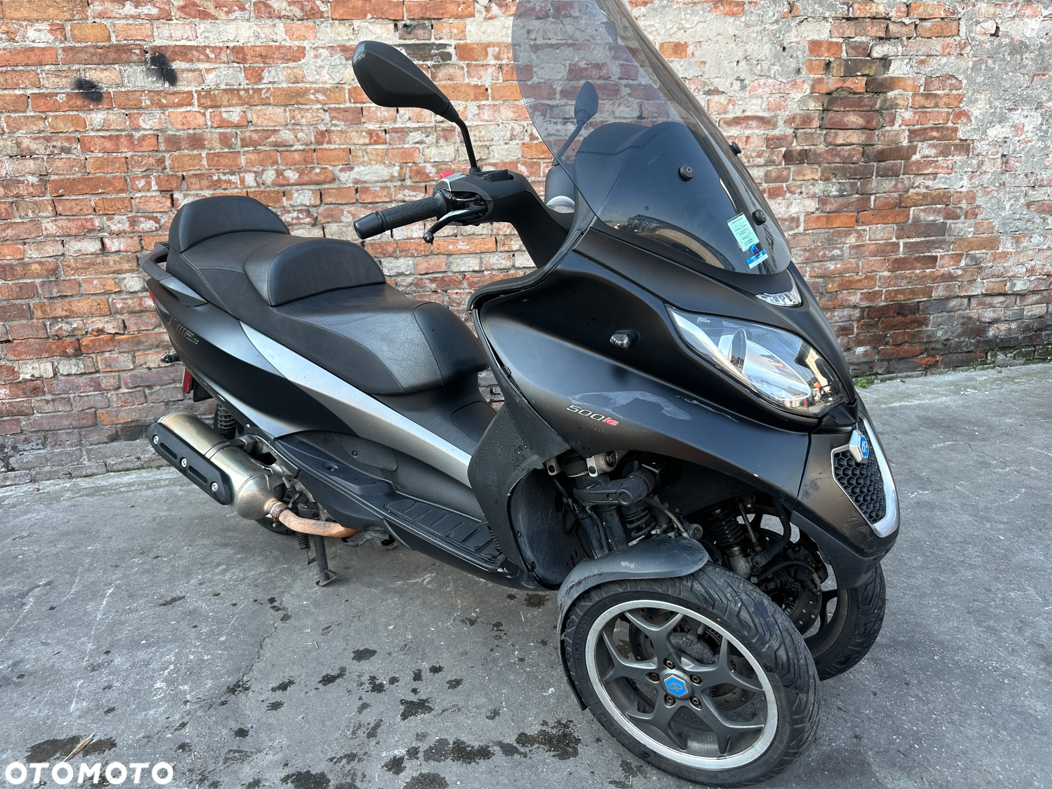 Piaggio MP-3 - 7