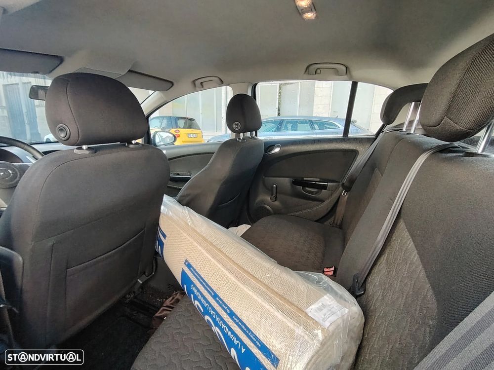 Opel Corsa 1.2 Enjoy FlexFuel - 5