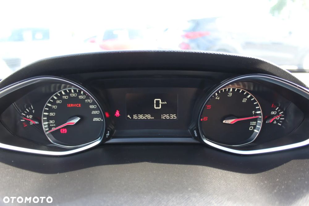 Peugeot 308 e-HDi FAP 115 Stop&Start Business Line Niveau 2 - 31
