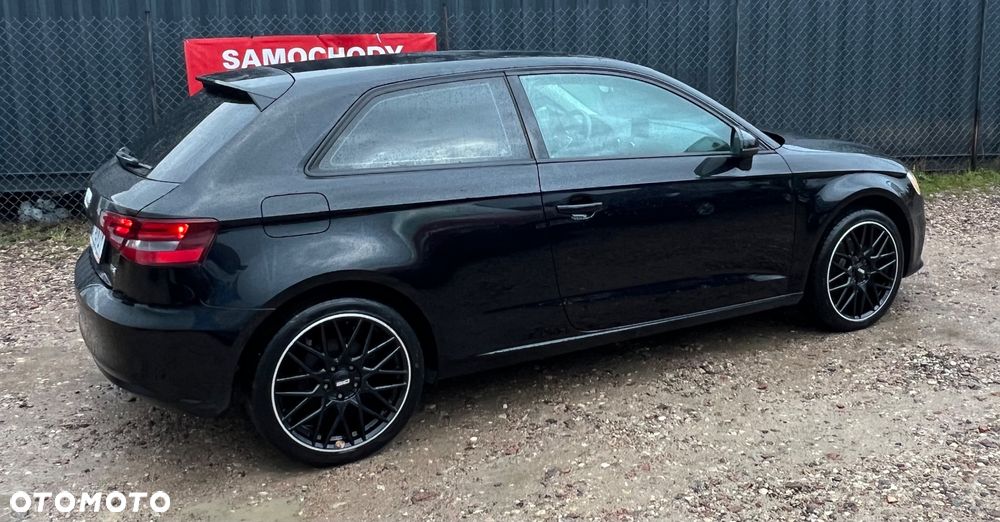 Audi A3 Sportback - 3