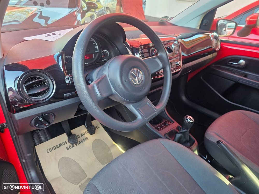 VW Up! - 6