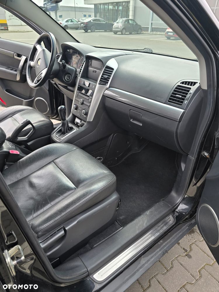 Chevrolet Captiva 2.0 4WD 7 Sitzer LT Exclusive - 9