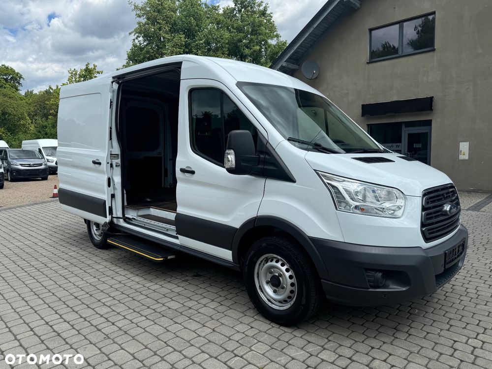 Ford Transit - 9