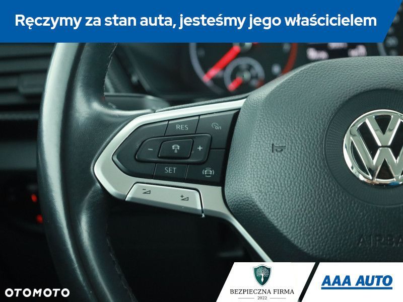 Volkswagen T-Cross - 17