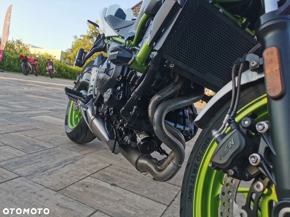 Kawasaki Z 650 - 25