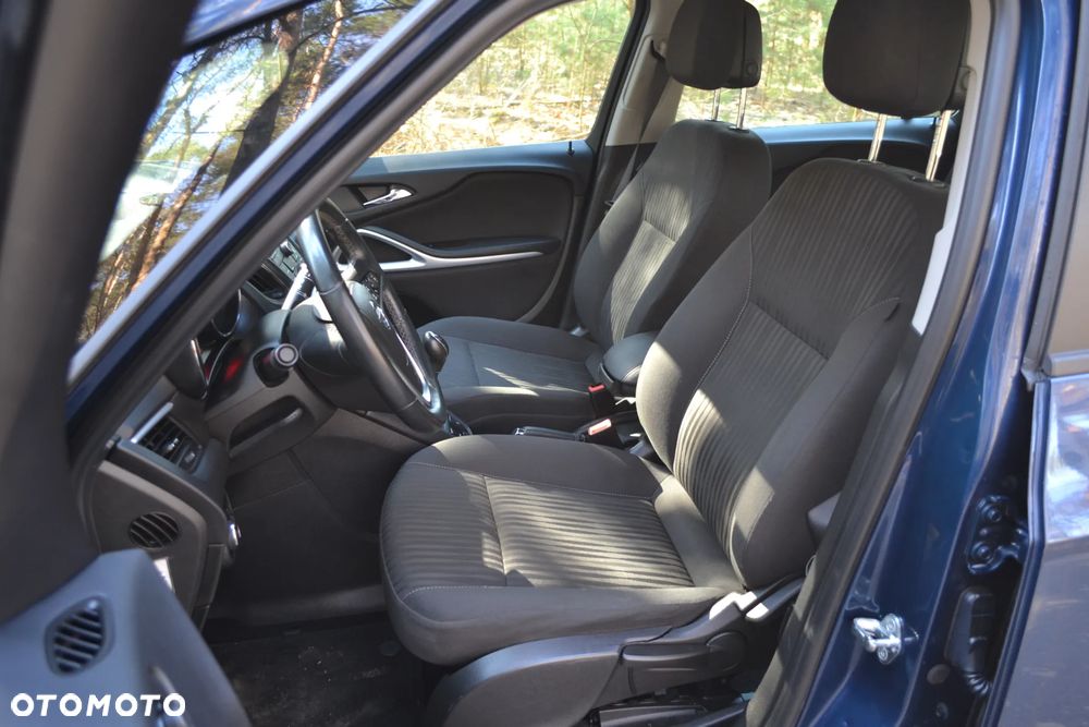 Opel Zafira 1.4 Turbo (ecoFLEX) Start/Stop Active - 8