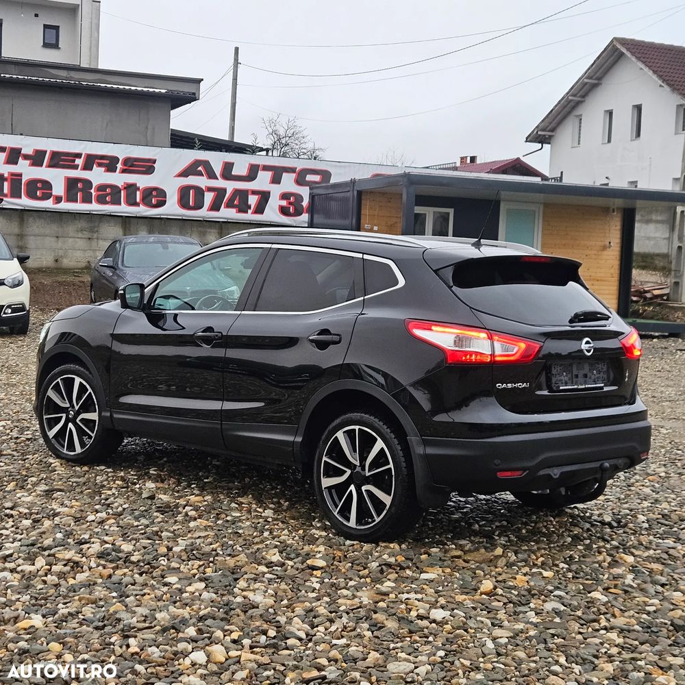 Nissan Qashqai 1.6 DCI 4 x 4 DPF Start/Stop tekna - 4
