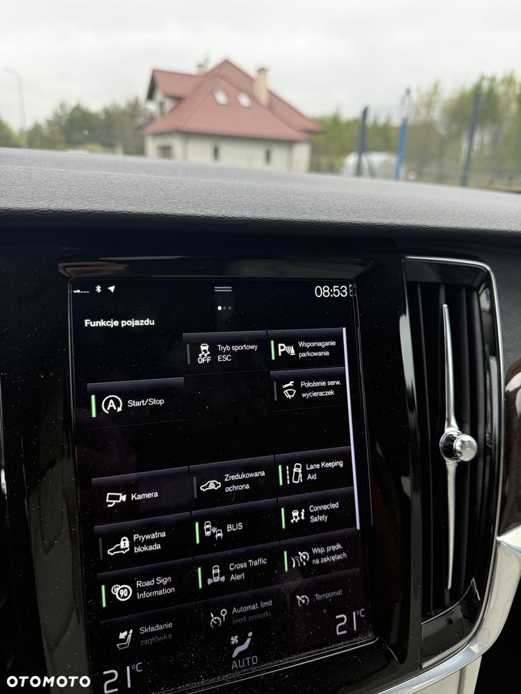 Volvo V90 D4 AWD Momentum Pro - 18