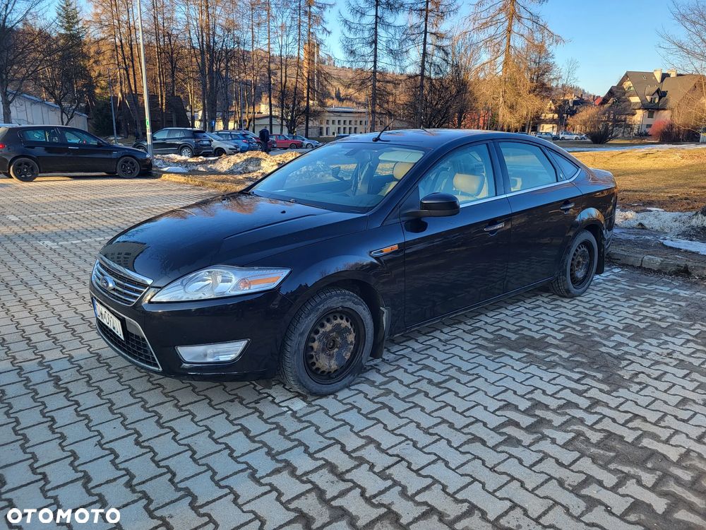 Ford Mondeo 2.0 TDCi Black Magic - 4