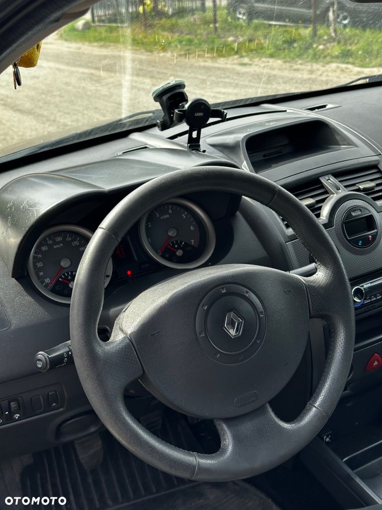 Renault Megane 1.6 Privilege - 16