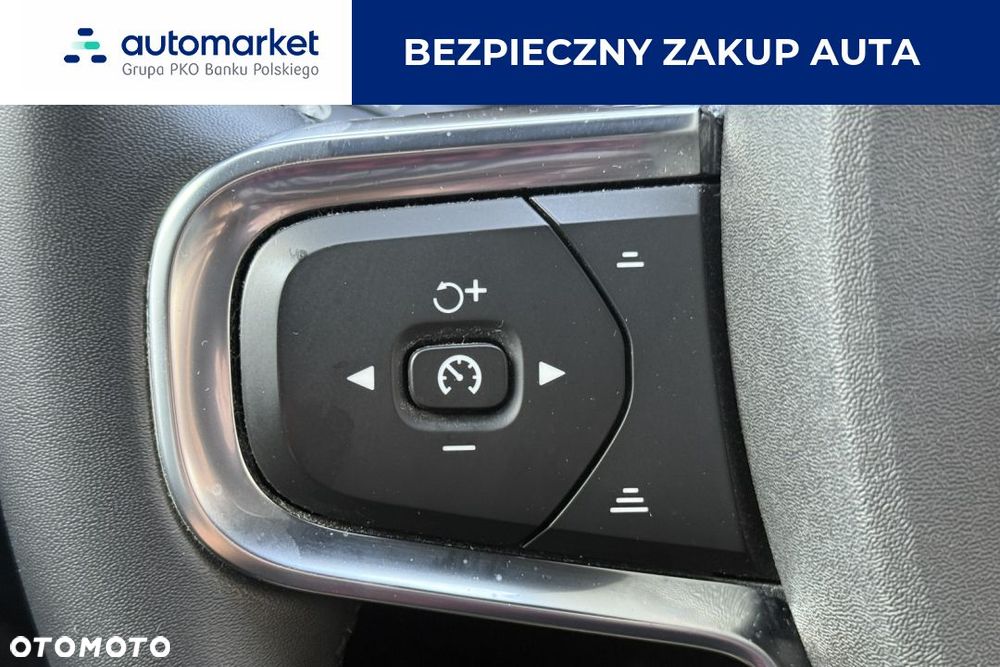 Volvo XC 40 T3 Momentum Pro - 15