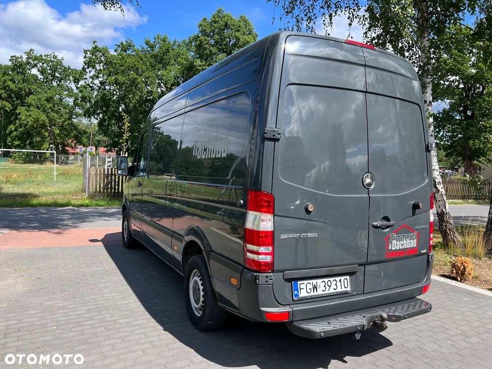 Mercedes-Benz Sprinter - 7