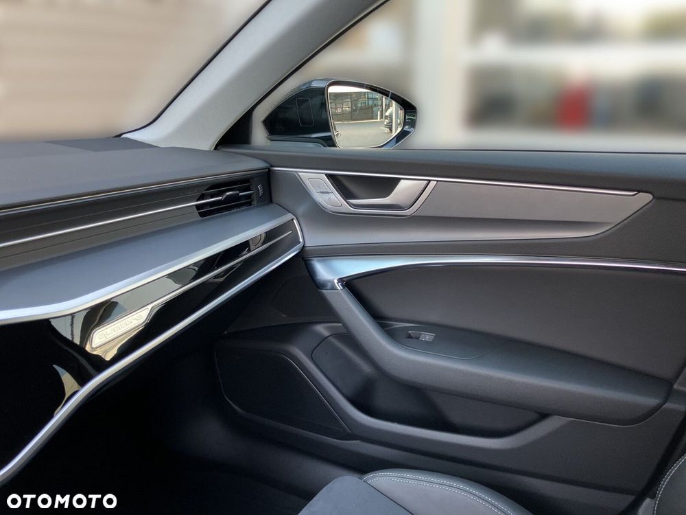 Audi A6 Avant - 32