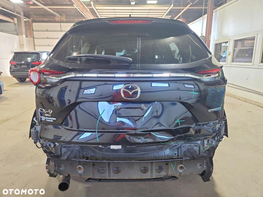 Mazda CX-9 - 7
