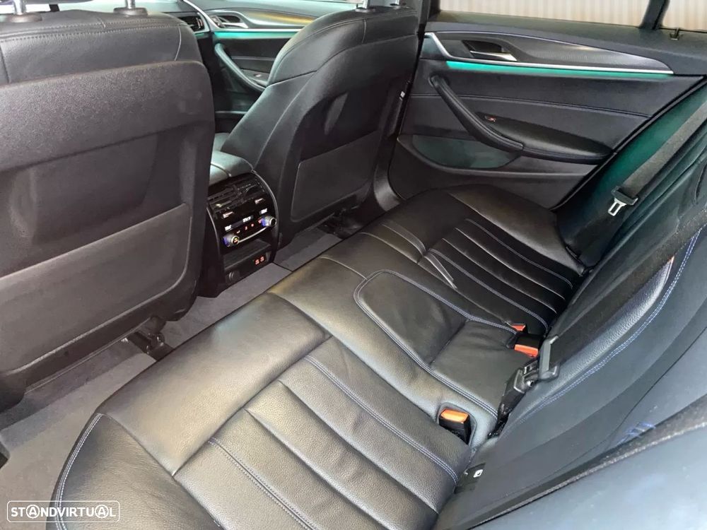 BMW 520 d Pack M Auto - 16