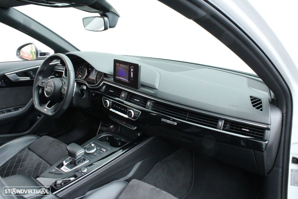 Audi RS4 Avant 2.9 TSI quattro Tiptronic - 22