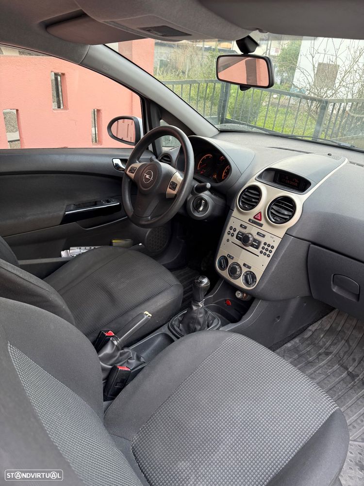 Opel Corsa - 7