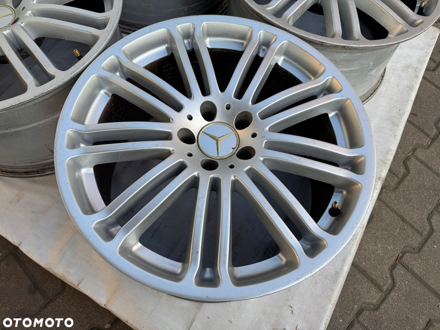 Felgi Mercedes 9,5J 19" ET43 761 - 5