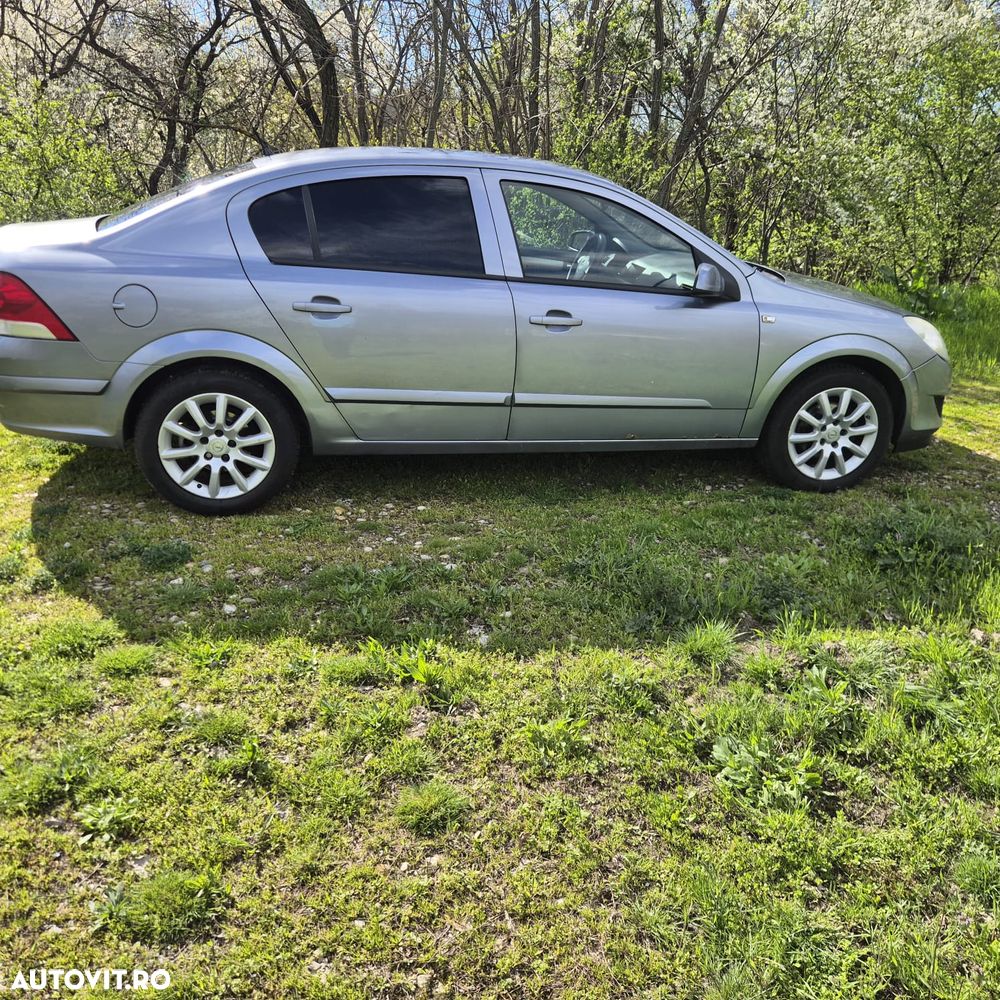Opel Astra 1.6 Easytronic Enjoy - 3
