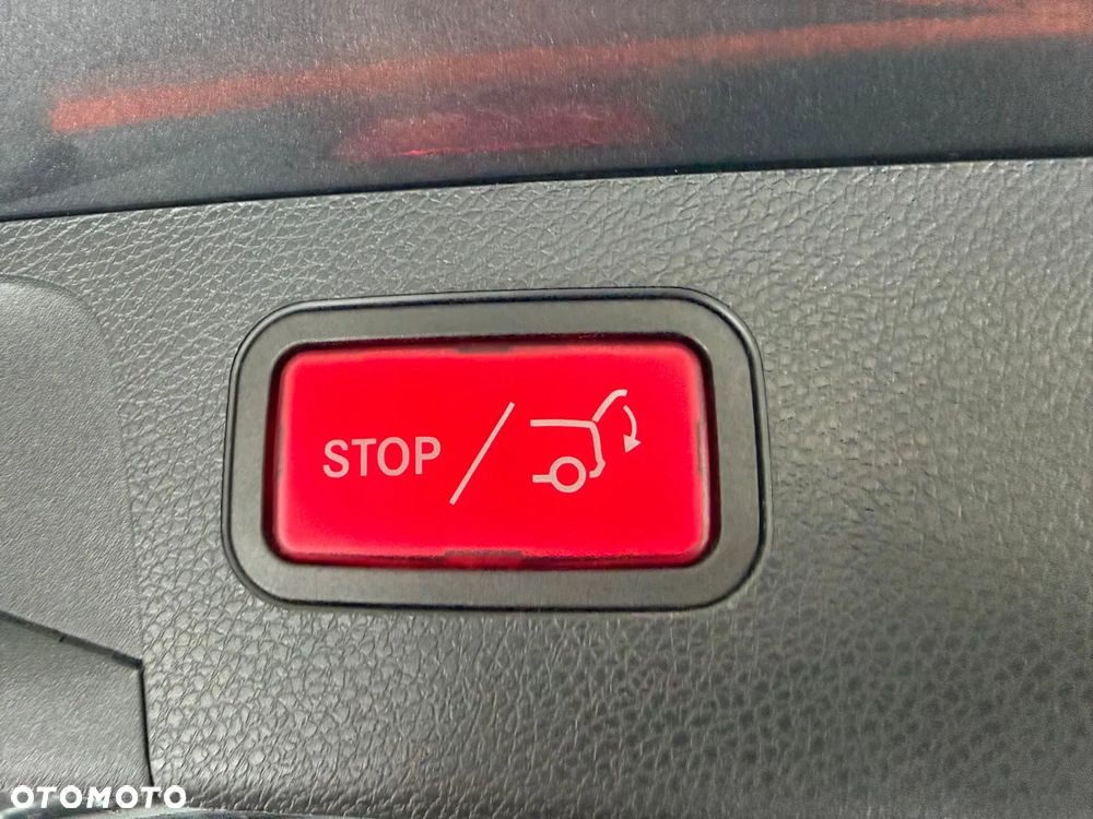 Mercedes-Benz Klasa E 300 de 4Matic 9G-TRONIC Avantgarde - 30