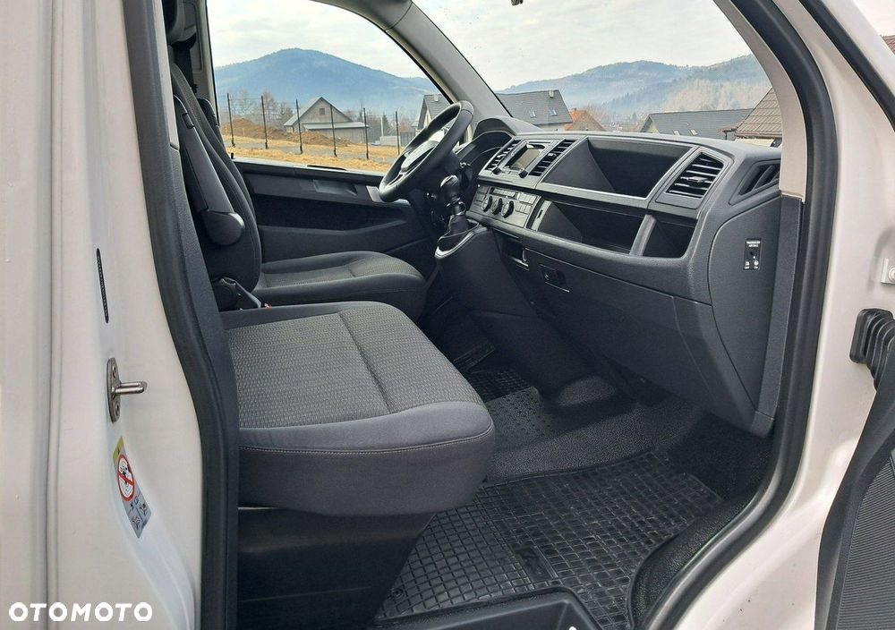 Volkswagen Caravelle 2.0 TDI L2 Comfortline 4Motion - 11