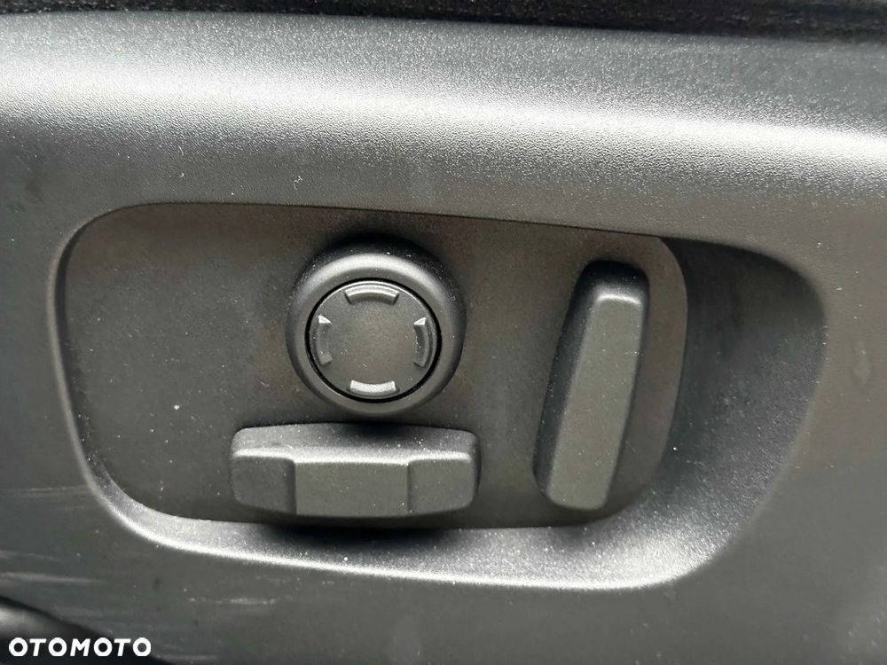 Land Rover Range Rover Evoque P250 R-Dynamic - 26