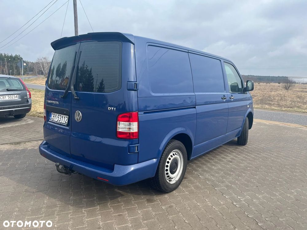 Volkswagen Transporter T5 - 6