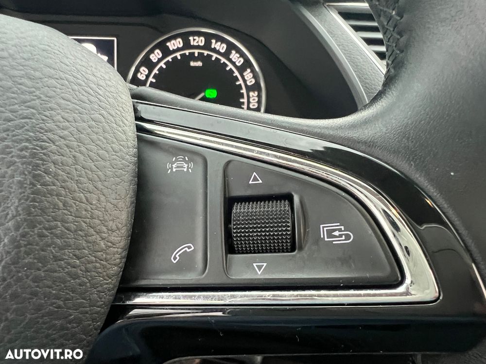 Skoda Superb 1.8 TSI DSG Style - 22