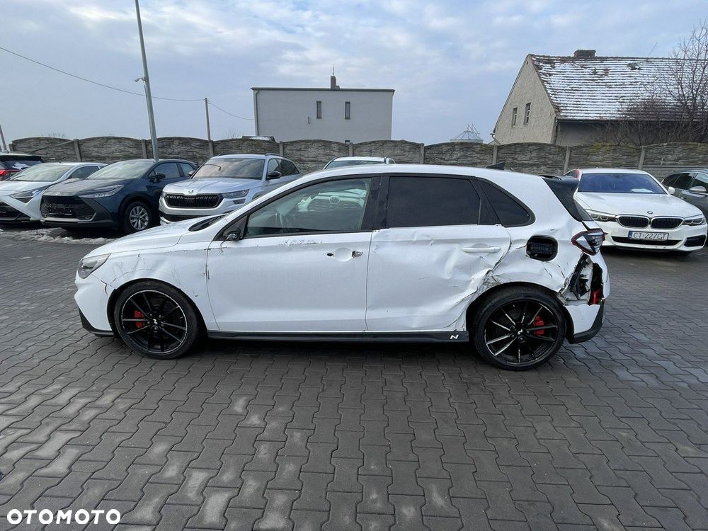 Hyundai i30 N 2.0 T-GDI - 4