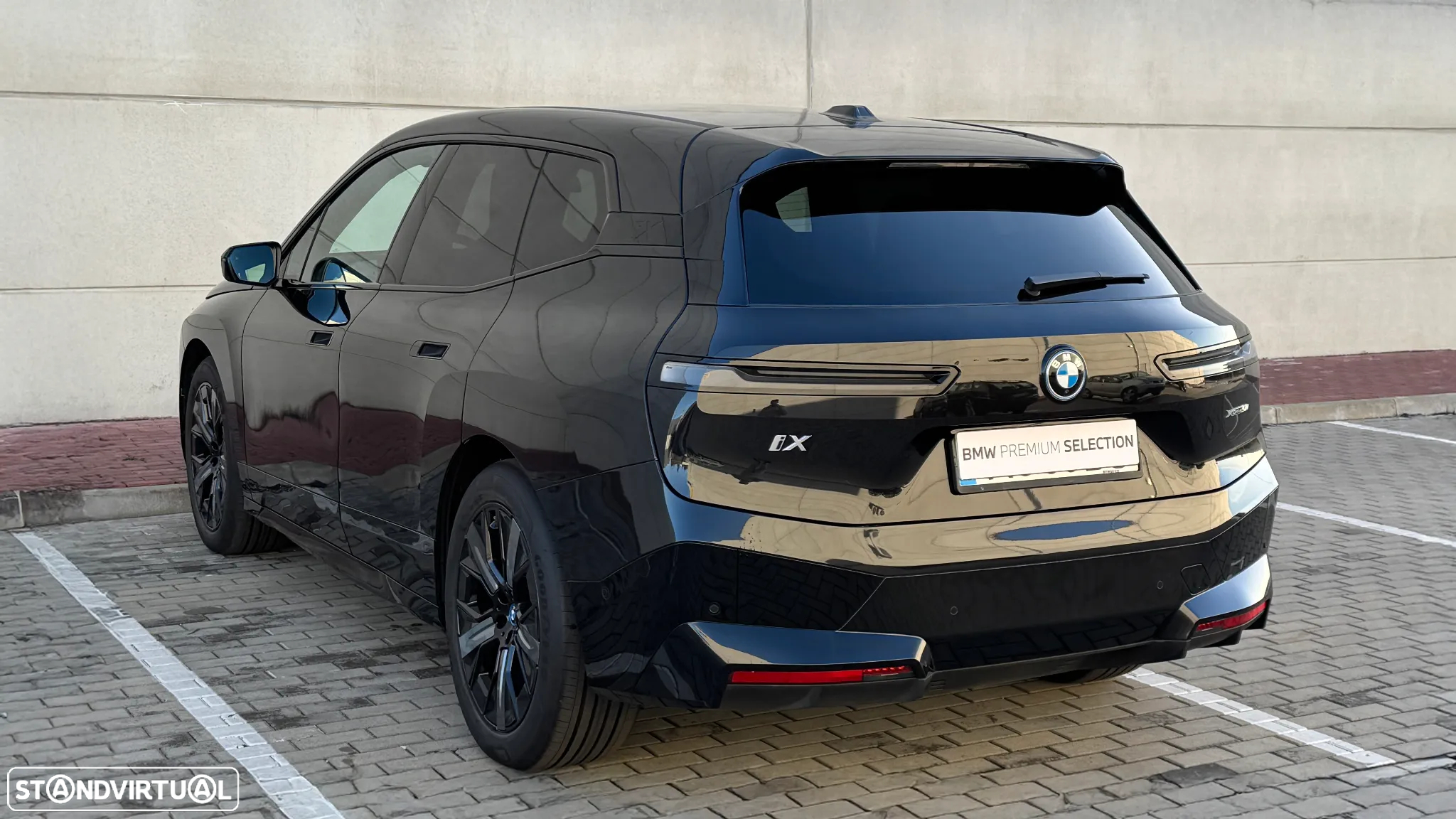 BMW iX xDrive 50 Pack Desportivo - 8