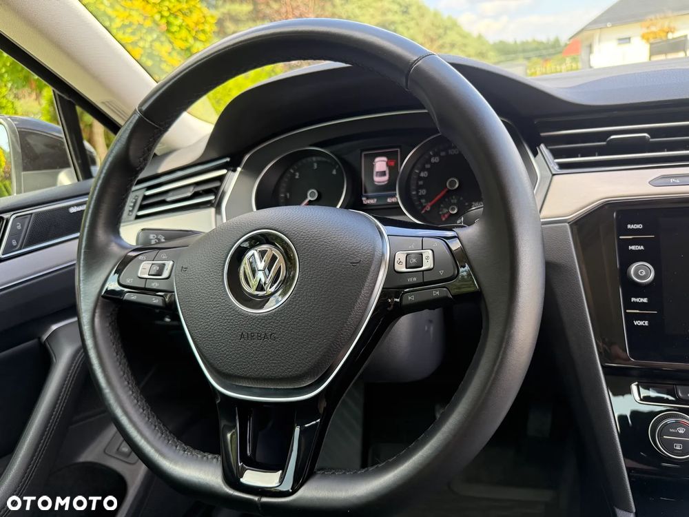 Volkswagen Passat 2.0 TDI BMT SCR 4Mot Highline DSG7 - 22