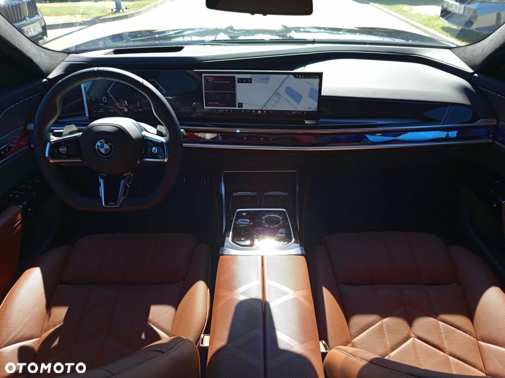 BMW Seria 7 - 13