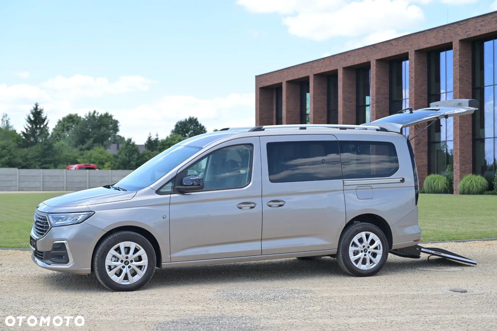 Ford Tourneo Connect Grand - 5