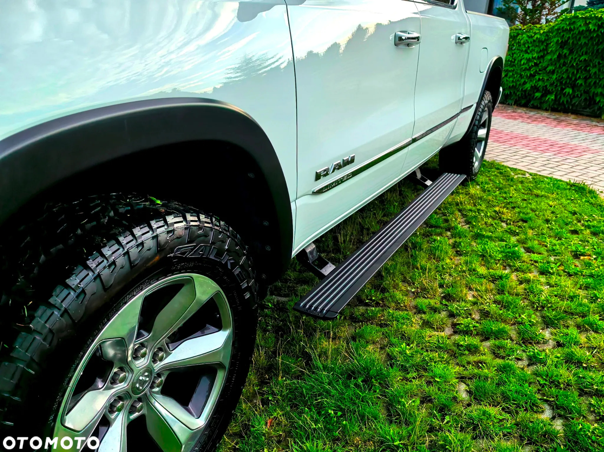 Dodge RAM - 26