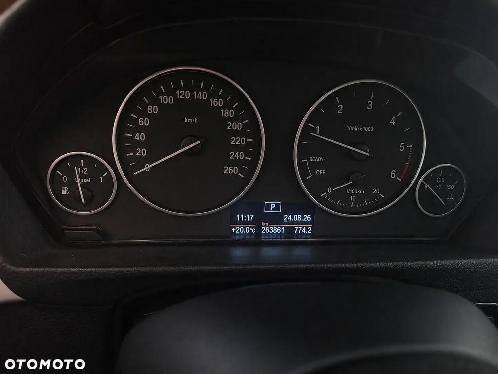BMW Seria 3 318d - 12