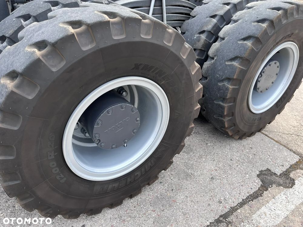 Volvo FH 540 km 8x4 - 18