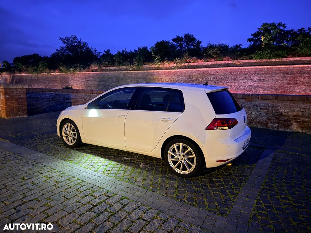 Volkswagen Golf - 15
