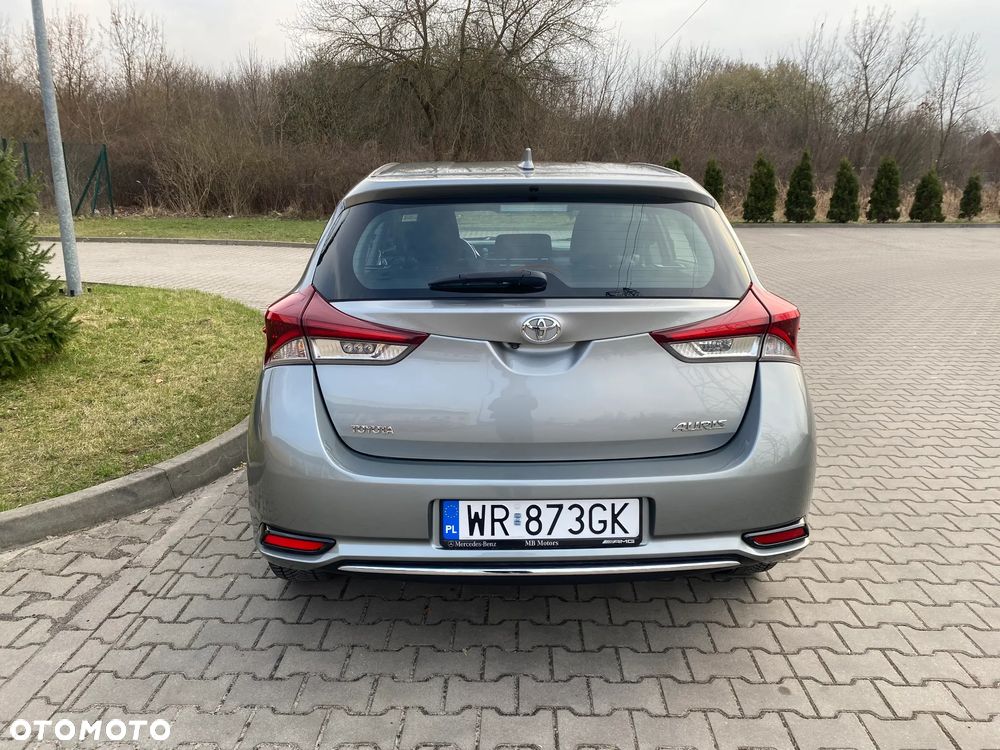 Toyota Auris 1.33 VVT-i Active - 17