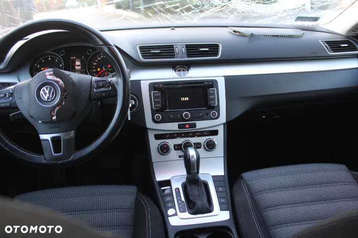 Volkswagen CC 1.4 TSI BMT DSG - 33