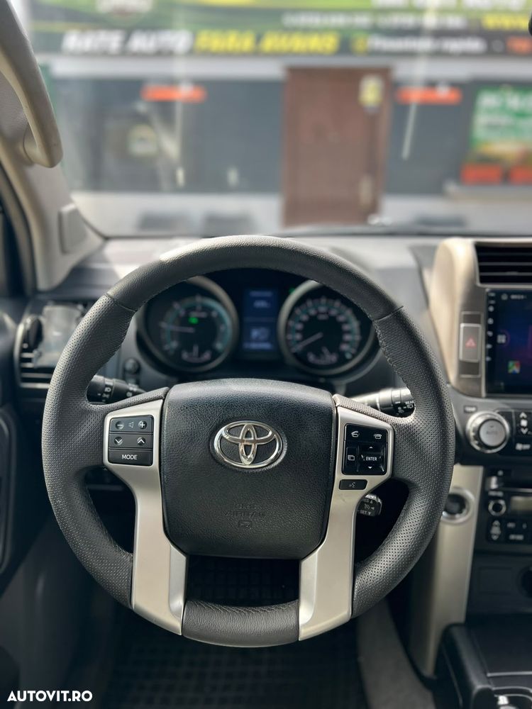 Toyota Land Cruiser 3.0l Turbo D-4D Aut. Luxury - 13