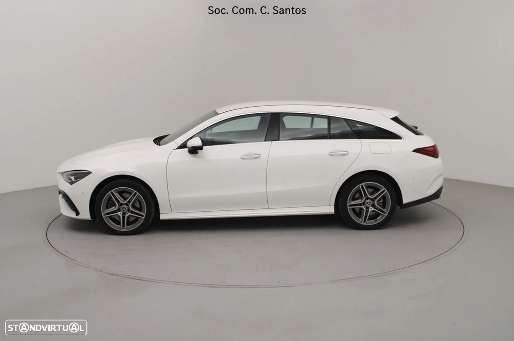 Mercedes-Benz CLA 250 e Shooting Brake AMG Line - 4