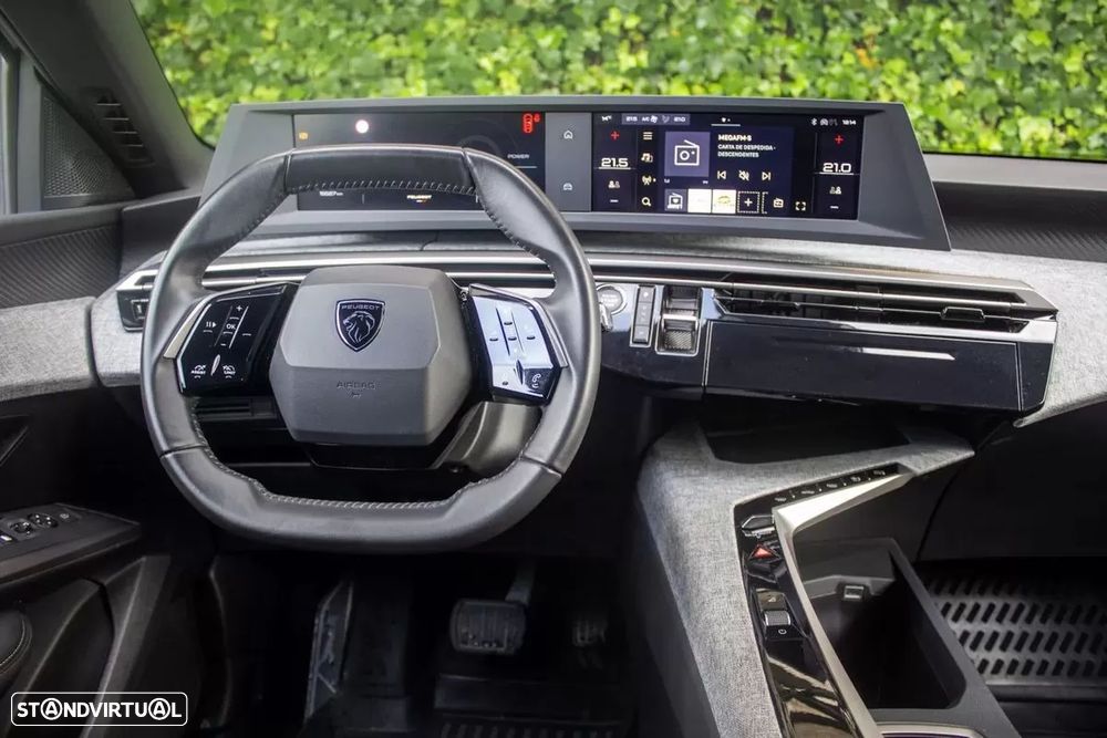 Peugeot 5008 Hybrid 145 e-DSC6 Allure - 14