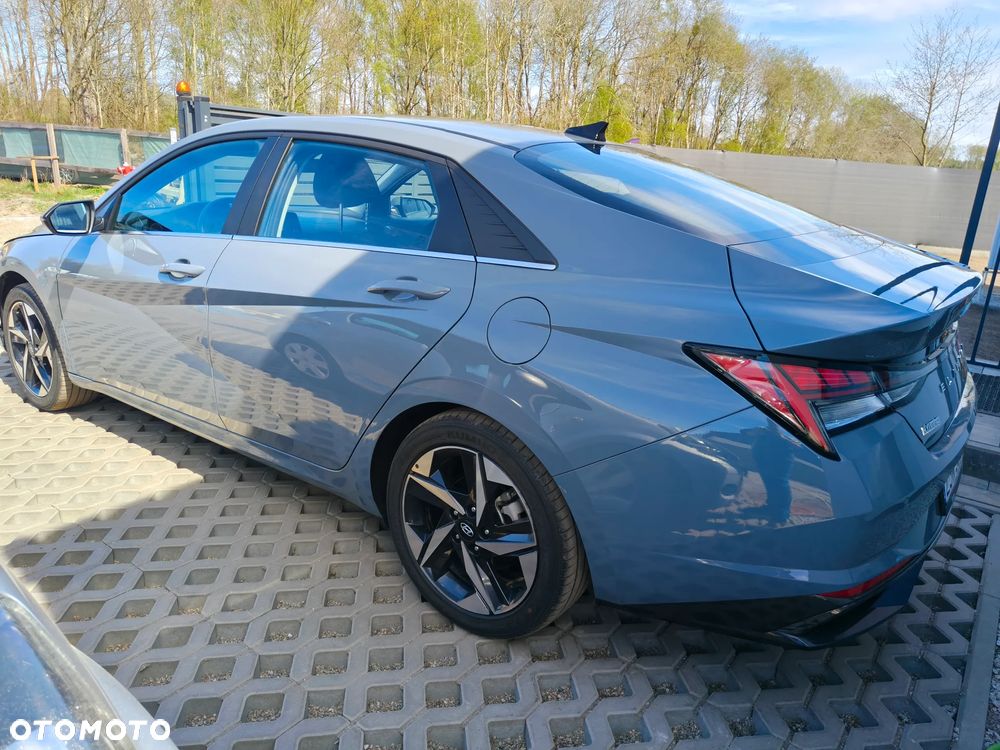 Hyundai Elantra 1.6 Smart - 5