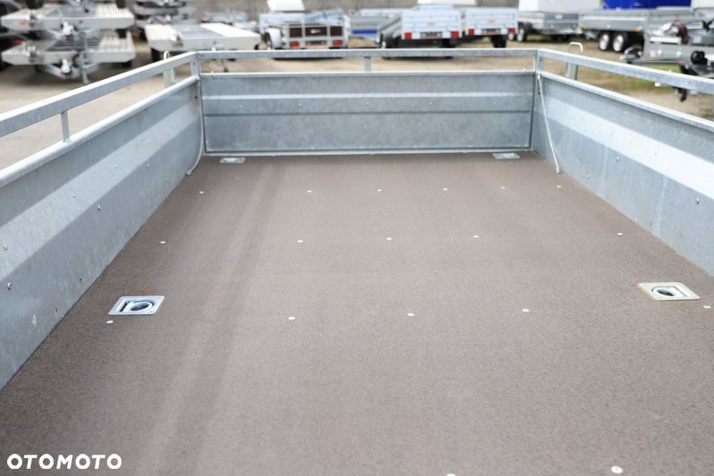 Niewiadów Majster z podjazdami 2700 kg - 27